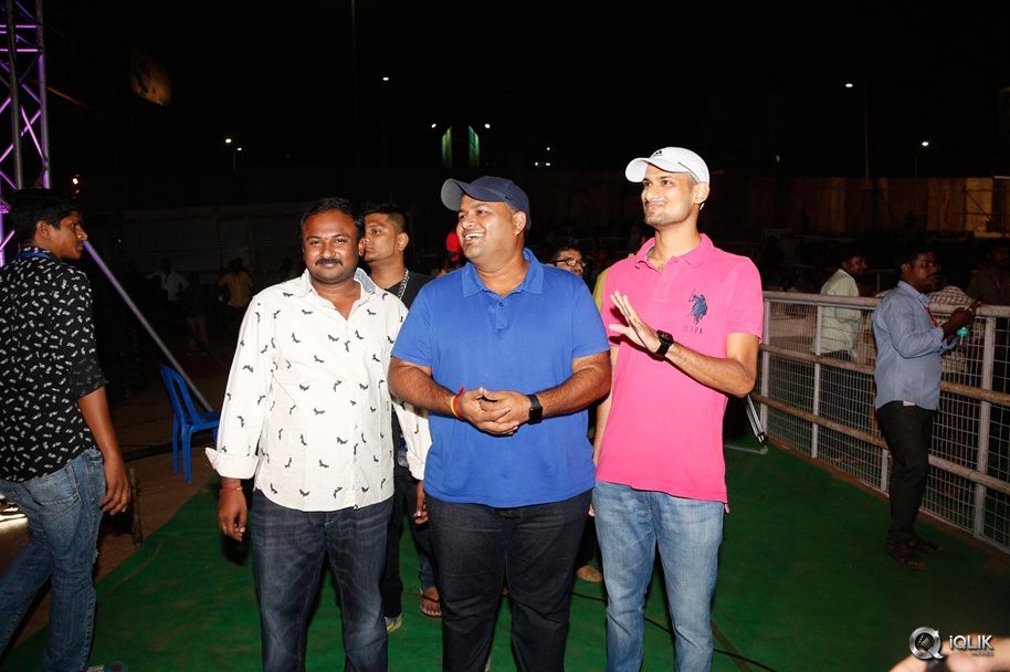 Sarrainodu-Movie-Audio-Celebrations